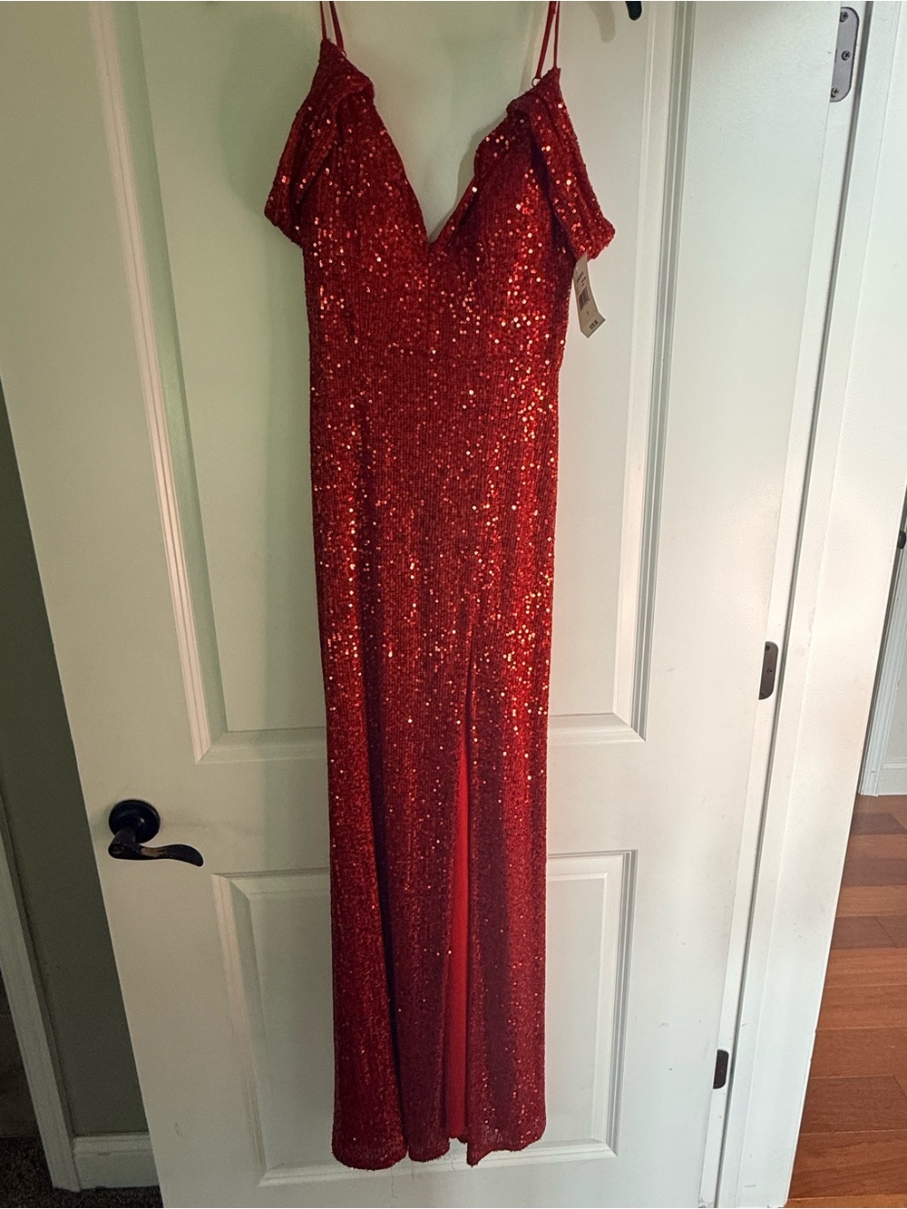 Red Sequin Maxi Evening Gown - Elegant Sparkle NWT size 5